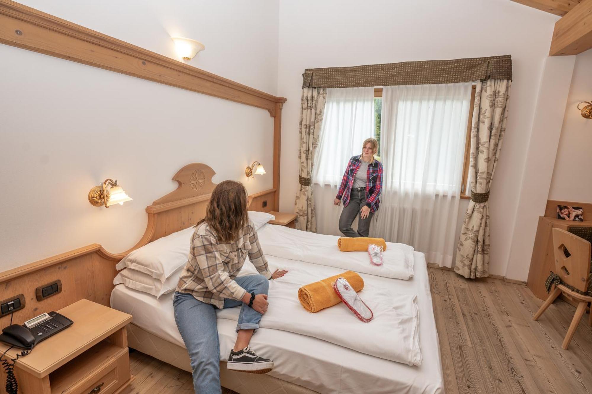 Wellness Hotel Lupo Bianco Canazei Kültér fotó